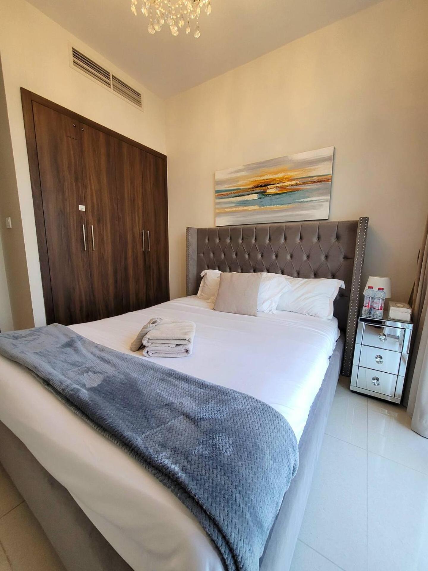 Villa Victoria Damac Hills 2 Family Retreat With Waterpark And Petting Farm Dubai Ngoại thất bức ảnh